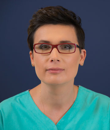 Dr Olender- specjalista chirurg plastyk